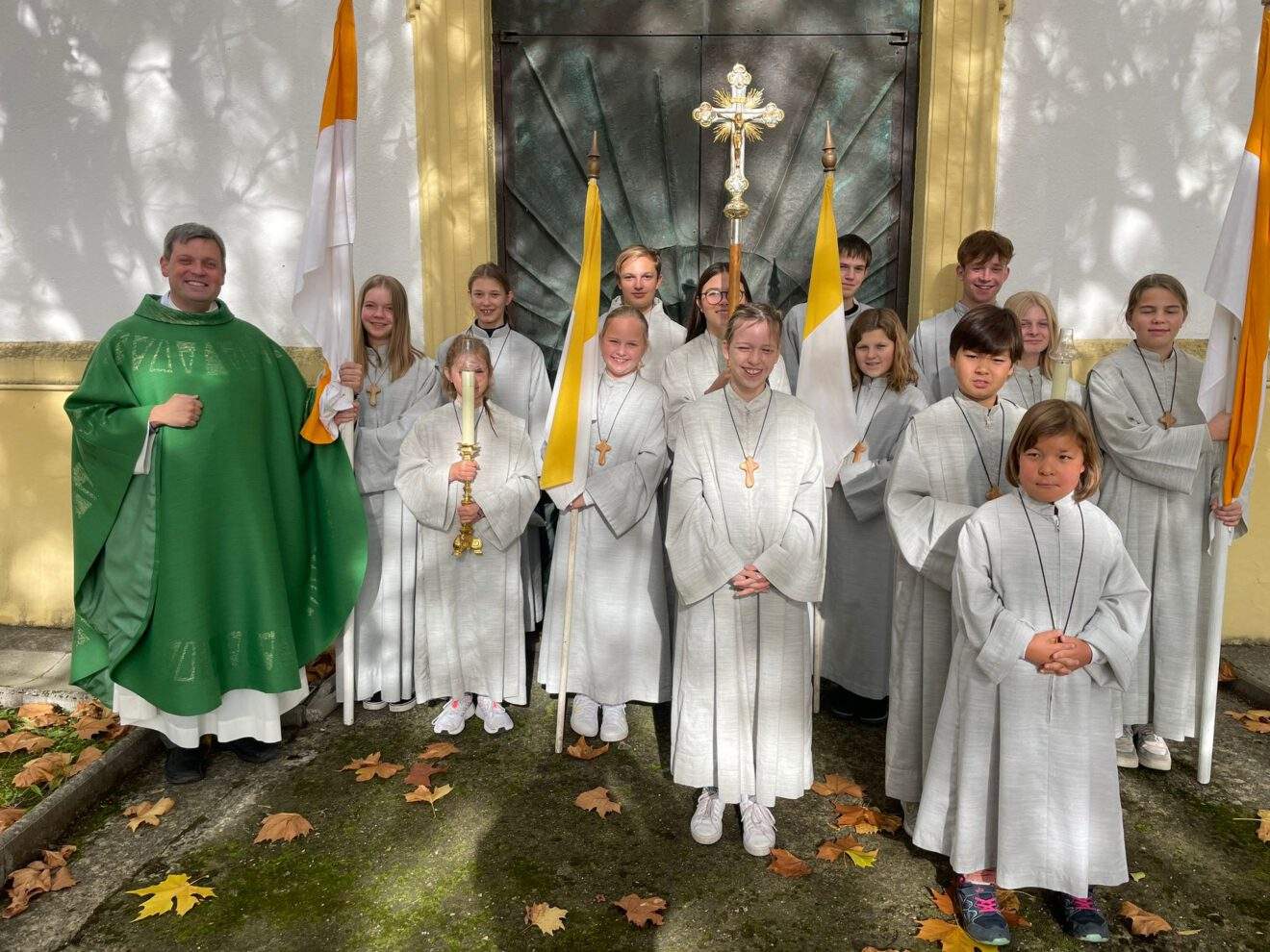 St. Jakobus und St. Pius feiern Messdieneraufnahme