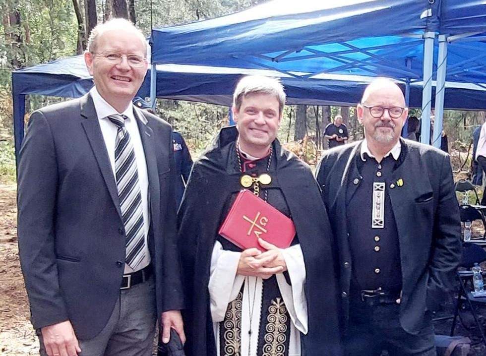 Gedenksteineinweihung in Lachen-Speyerdorf