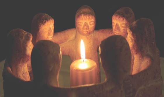 Mitten unter uns Ein Abend der Ruge, Begegnung und Besinnung